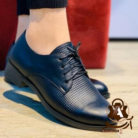 پخش مستقیم کفش چرم زنانه بند دار