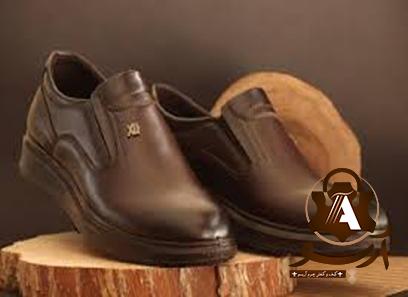 کفش چرم کلاسیک | خرید با قیمت ارزان